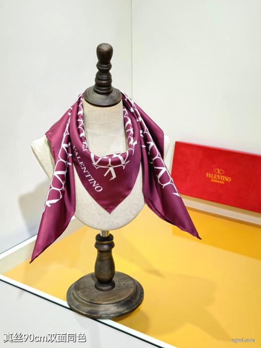 ブランド スーパー コピー 優良マフラー希少限定人気商品再入荷VALENTINO_0_3