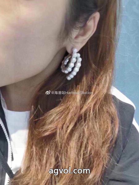 MIUMIU国内希少！大人気販売店舗限定モデルイヤリングコピー ブランド 販売_0_3