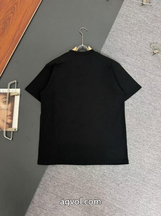 柔らかな着心地気分が上がる半袖TシャツVIVIENNE WESTWOODブランド コピー 販売_0_0