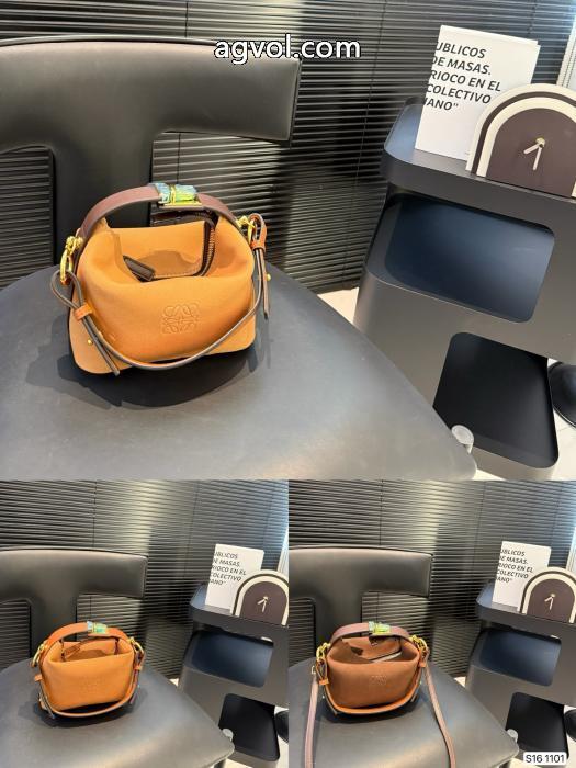 バッグブランド 通販LOEWE上品な落ち感ある北欧ブランド_0_3