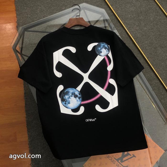 Off-White半袖Tシャツ即完売大人の余裕が漂うコピー ブランド 通販_0_1