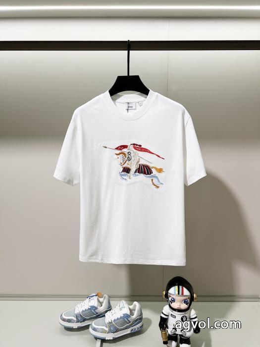バーバリー上質感2025人気新色が登場半袖Tシャツブランド 偽物 激安 通販_0_1