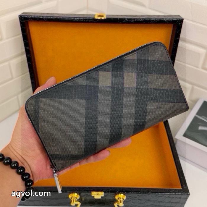 偽物 ブランド 販売大注目日本未入荷人気急上昇財布BURBERRY_0_1