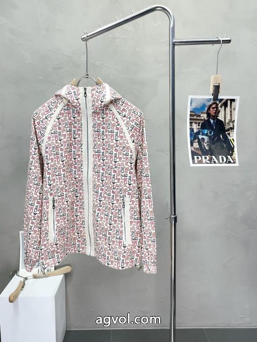 ARMANIコート激安 通販 専門適度な光沢感があり限定生産品_0_2