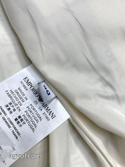 ARMANIコート激安 通販 専門適度な光沢感があり限定生産品_0_3