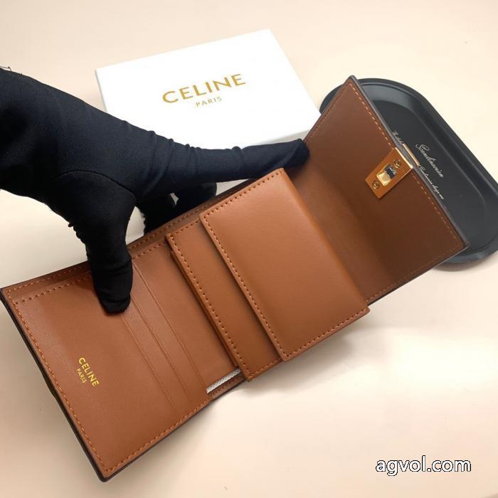 スーパー コピー  財布CELINE軽やかな印象今季話題の一級品_0_4
