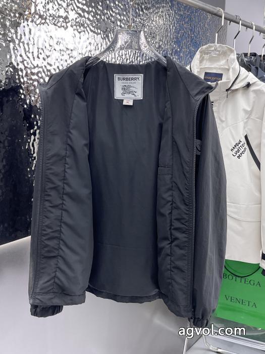 トレンドの最先端に激安大低価BURBERRYコピー 商品 通販ジャケット_0_1
