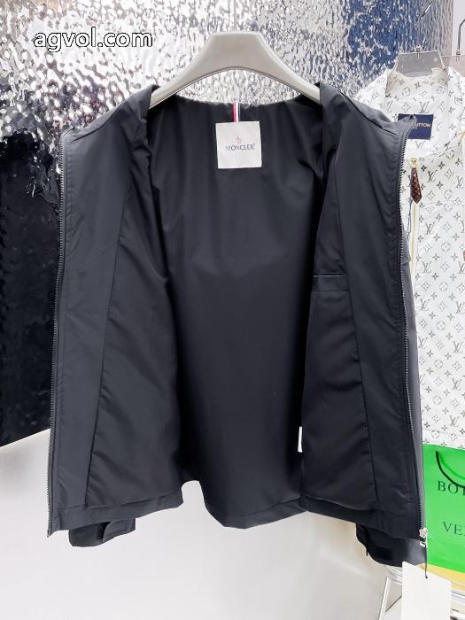 新作愛用セレブ多数オーバーサイズスーパー コピー 安心 ジャケットMONCLER_0_1