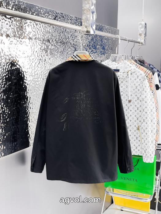 ブランド コピー 着払いBURBERRYジャケット新色入荷2025年秋冬流行ファッション_0_4