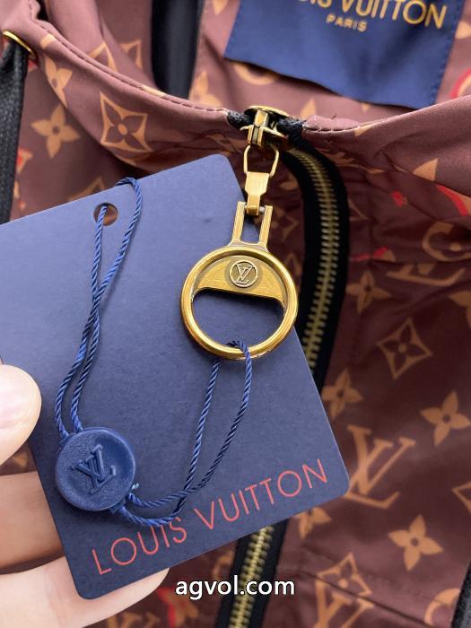 コートLOUIS VUITTON2025新作限定速達発送激安 通販 専門_0_0