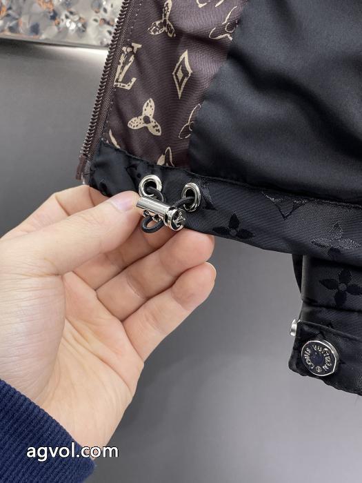 スーパー コピー  ジャケットLOUIS VUITTON日本未入荷カラー清潔感のある肌見せ_0_3