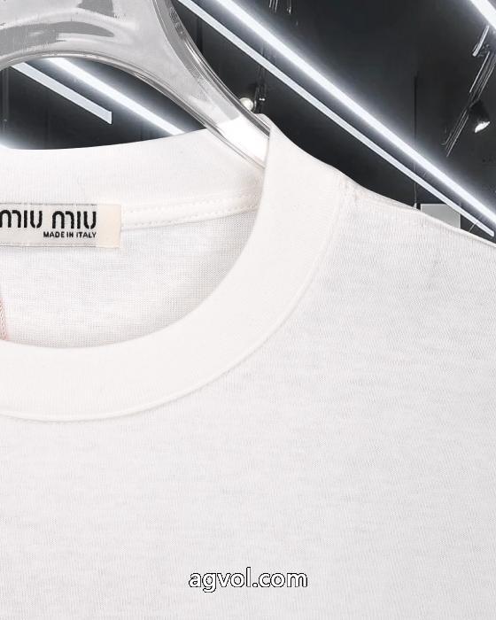 オシャレ上級者に超稀少MIUMIU長袖Tシャツ激安 通販 専門_0_3