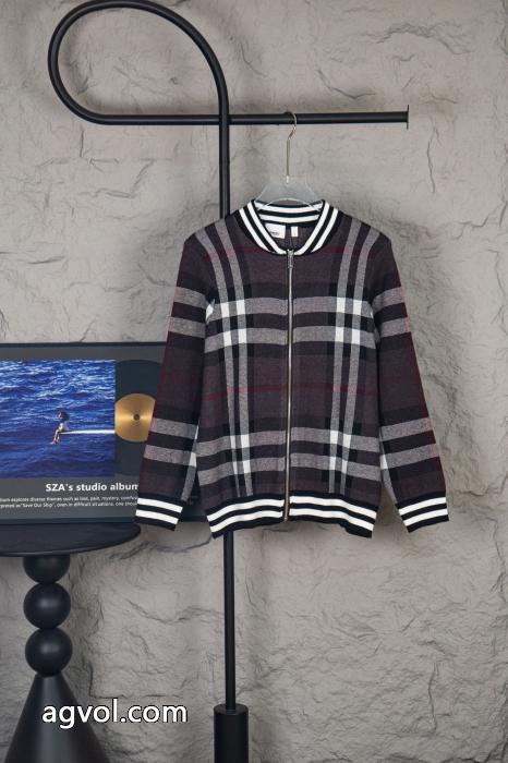大人気オリジナル速達発送BURBERRYブランド コピー  コート_0_1