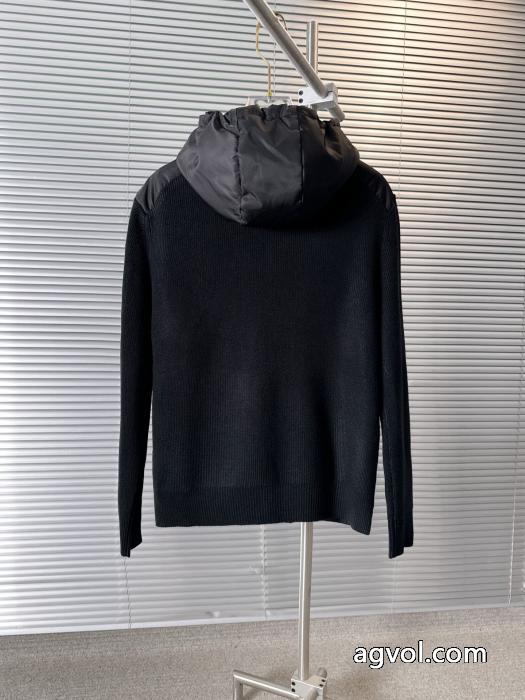 ジャケット相性抜群のコンビ日本未入荷カラーPRADA激安 通販 専門_0_2