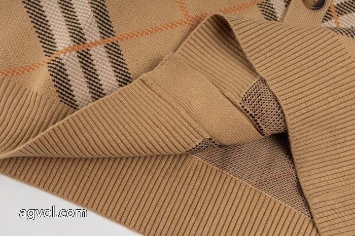 BURBERRYバーバリーのストライプニットカーディガンコート_0_3