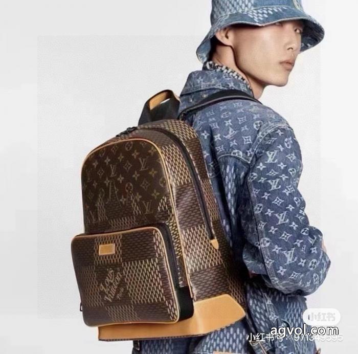 LV&times;NIGOオールドフラワーチェックのショルダーバッグ_0_4