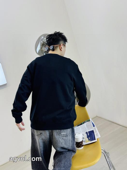 balenciagaの新しいアルファベットプリントの丸首の衛衣_0_3