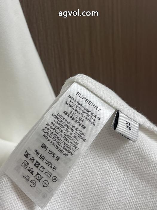 burberry2025秋冬新作ラウンドネックアルファベットプリントパーカー_0_3
