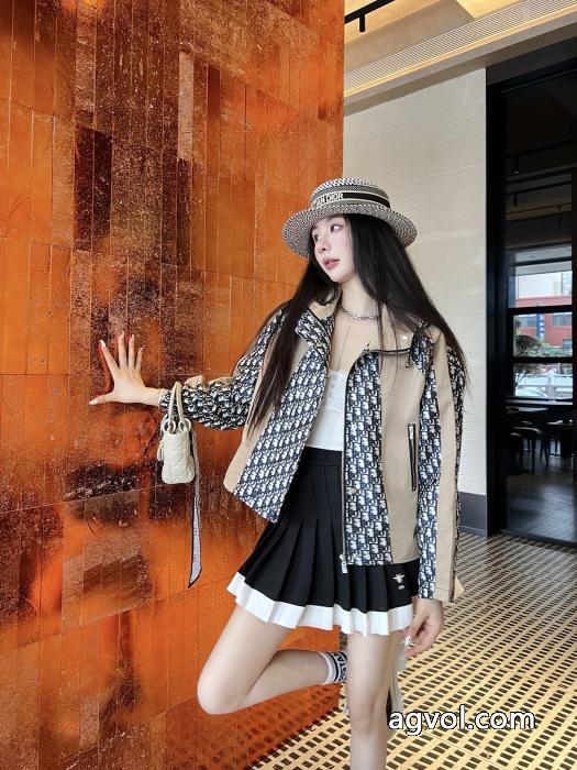DIORパッチワークプリントクラシックなオールドフラワージャカードコート_0_0