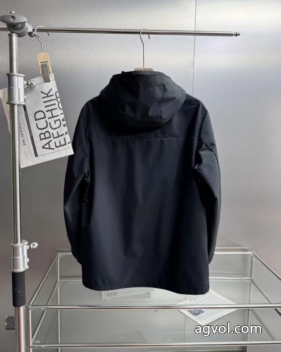 MONCLERモンクレール25 SS新品防風防水通気軽量ハードケース突撃衣男女同型_0_2