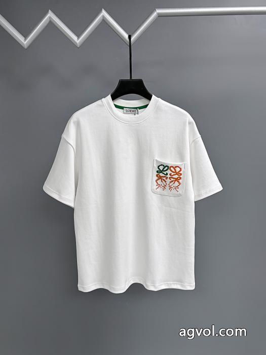 LOEWEブランド 偽物半袖Tシャツ今年の秋冬先行販売新作早い者勝ち_0_0