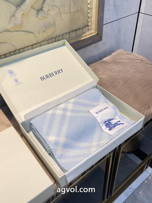 最新Burberryカシミヤウール混紡マフラー_0_0