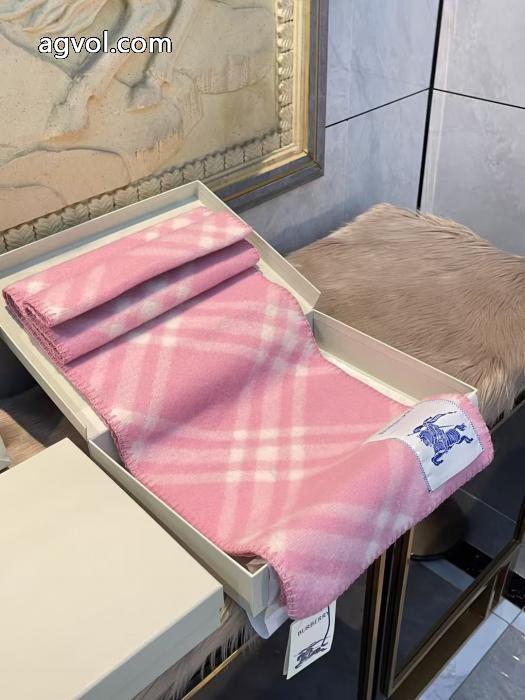 最新Burberryカシミヤウール混紡マフラー_0_3