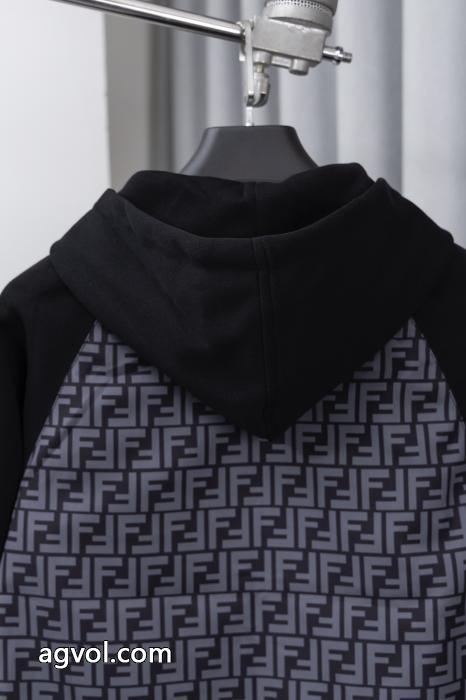 fendi25秋冬新作オールドフラワーパッチワークコート_0_0