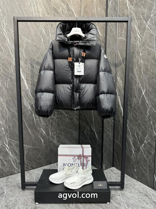 プレミアムダウンMoncler Boreyレディース2 in 1ショートダウンジャケット_0_2