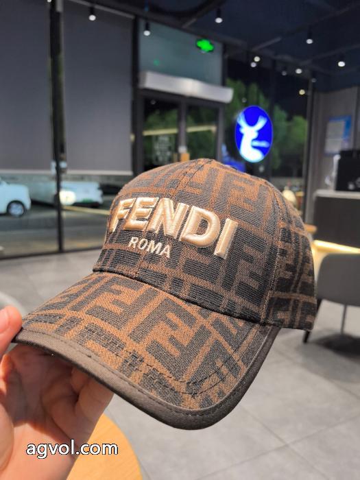 fendi 2025コーナー最新野球帽ハンチングキャップ_0_3