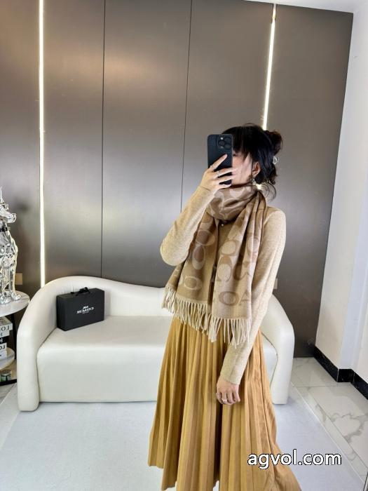 Coachの三色ストール爆型マフラー_0_0