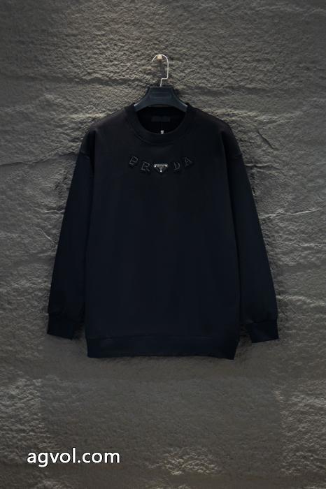 PRADA通販 ブランドパーカー秋冬ファッショントレンドの最先端に_0_2