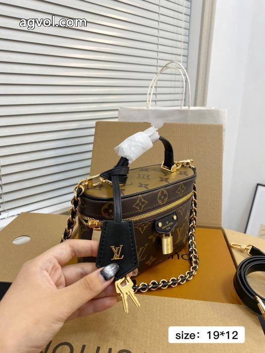 LOUIS VUITTONポーチバッグ今年風新作コレクション偽物 通販 _0_1