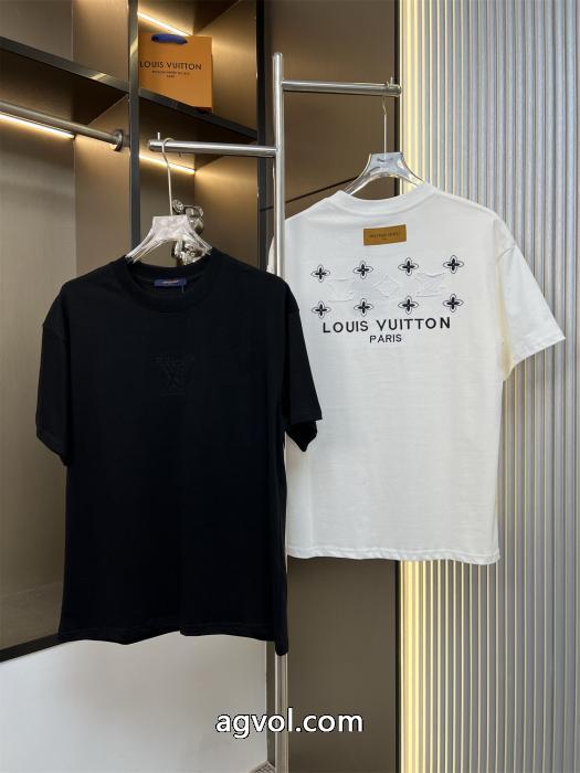 LOUIS VUITTONルイ・ヴィトン2025ss新作アルファベット柄工芸刺繍カップルカジュアル半袖Tシャツ_0_4