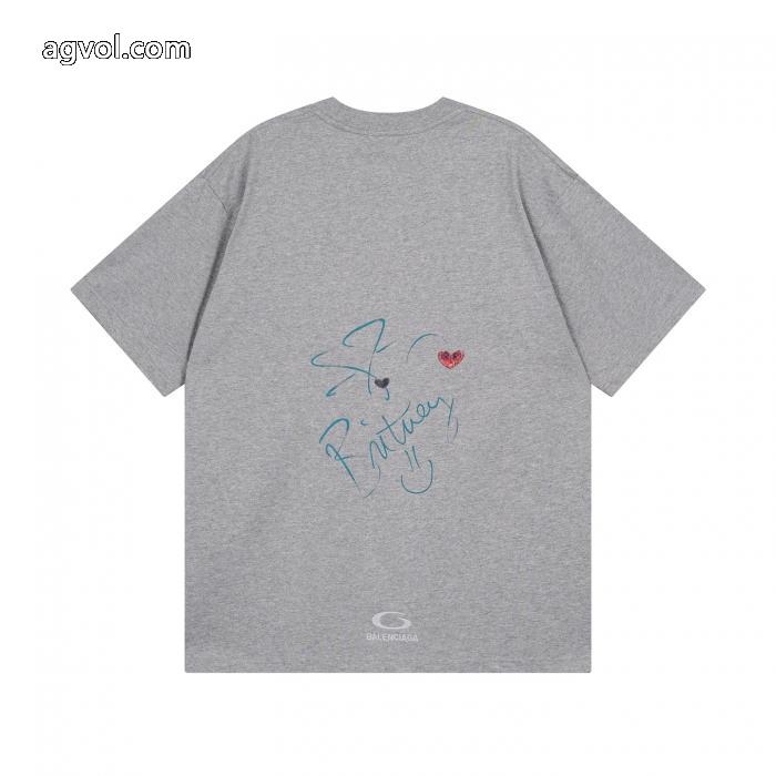 Balenciaga前後片直噴プリントドリル洗い水で古い半袖Tシャツを作る_0_4