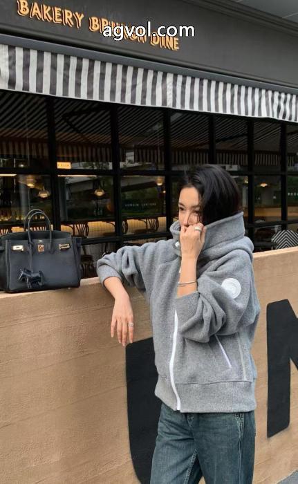 Canada Goose高品質素材上品カジュアルな雰囲気にコートコピー 商品 通販_0_1