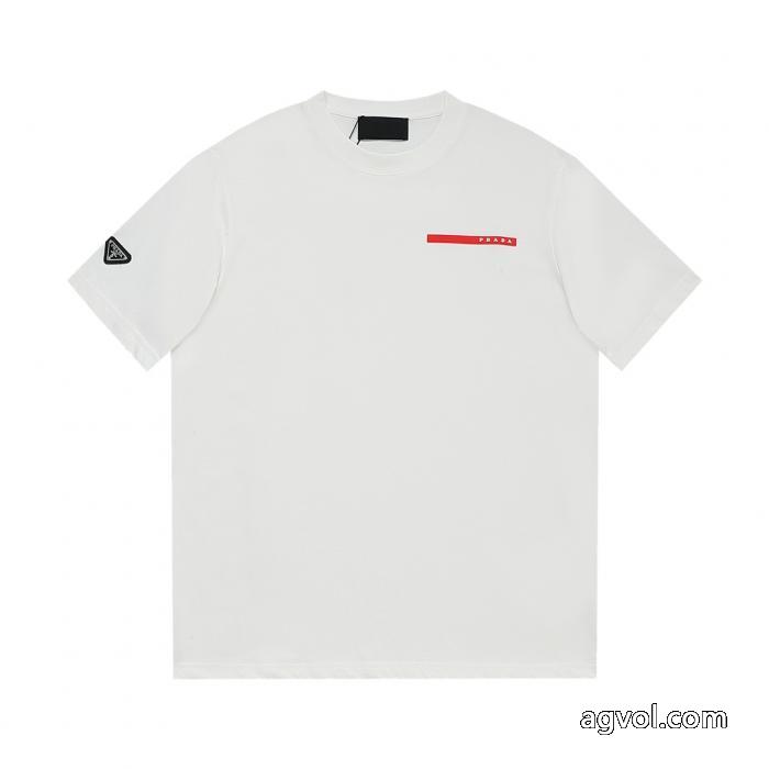 独占最高品質バージョンprada家ロゴ凹凸アルファベットラウンドネック半袖Tシャツ_0_1