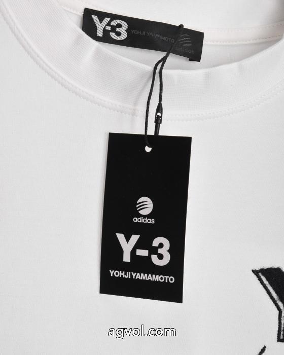 Y-3/胸元の定番アルファベット柄高密度ビロード刺繍ロゴロゴ長袖Tシャツ_0_0