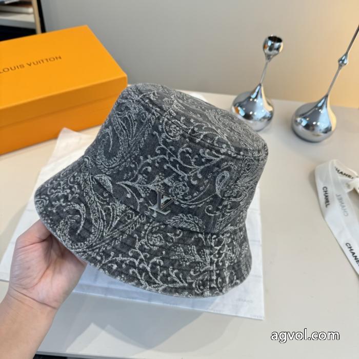 ブランド コピー早期完売定番人気のモデル漁師帽LOUIS VUITTON_0_2