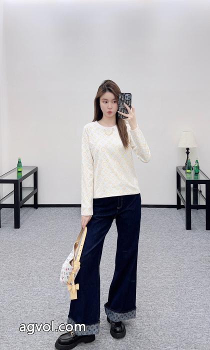 大人で素敵肌触りの着心地が良く 長袖Tシャツ偽 ブランド 通販ルイ ヴィトン_0_3