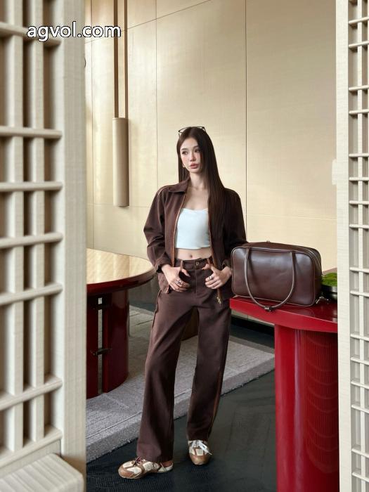 ブランド 偽物 激安ミューデニムコートMIUMIU国内発セール完売間近快適な着心地_0_6