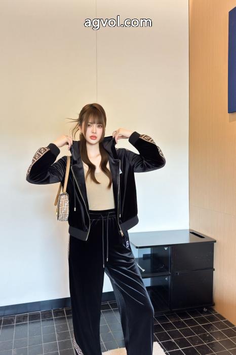 FENDI春秋爆金高品質カジュアルスポーツスーツ女性_0_3