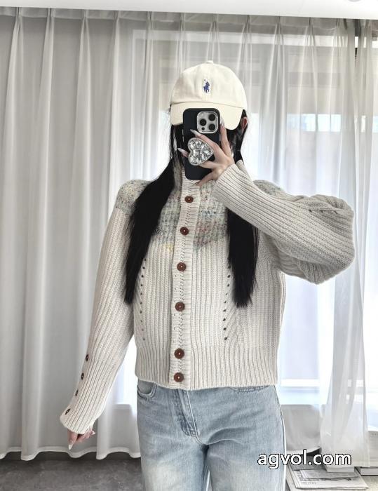 ファッションの最先端！最新話題沸騰中VIVIENNE WESTWOODカーデセーターコート偽物 通販 _0_0