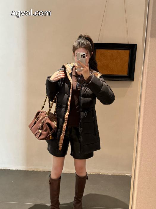 Burberryアルファベットピールカスタム2頭ファスナー連帽ドローコードウエストダウンジャケット_0_0