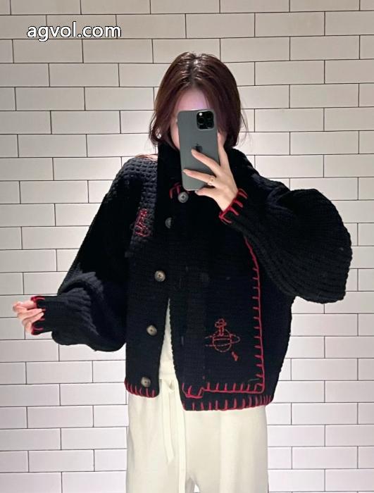 Vivienne Westwood限定レッドマーカーサターン刺繍ラウンドネック長袖バックルニットカーディガンマフラー2点セット_0_6