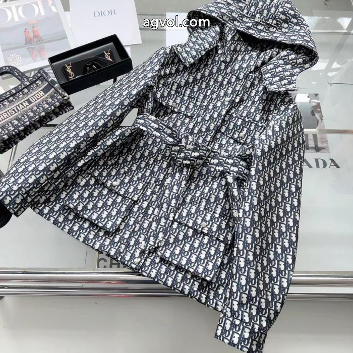 DIOR最新フルDジャカード連帽ミディアムコート_0_1