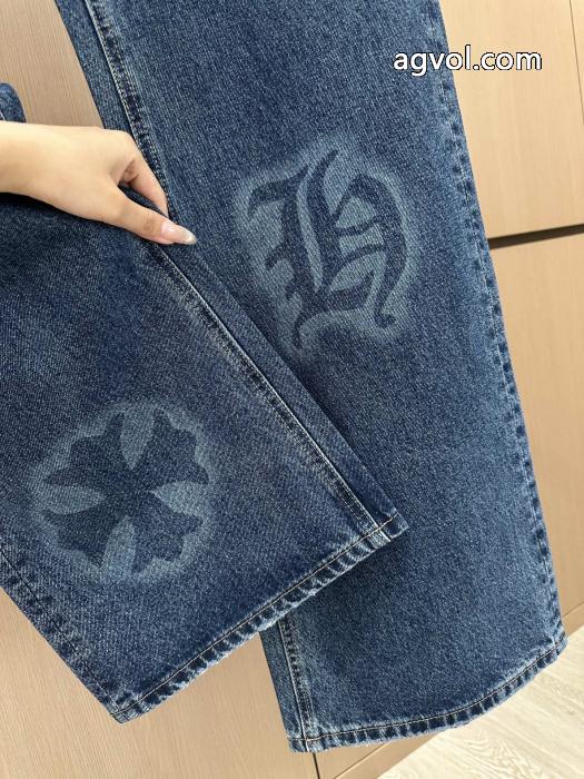 CHROME HEARTS2025新型斜め掛けプリントジーンズ_0_4