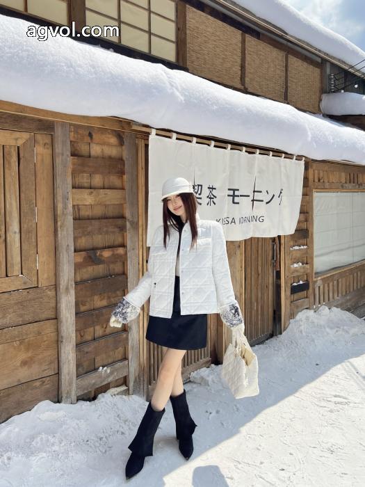 DIORクラシック菱格子キルティング動物園ロゴ綿入れの服_0_1