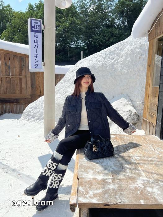 DIORクラシック菱格子キルティング動物園ロゴ綿入れの服_0_3