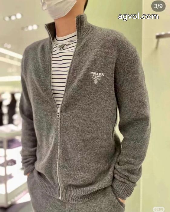 PRADAニット長袖ジャケットセーターコート_0_3